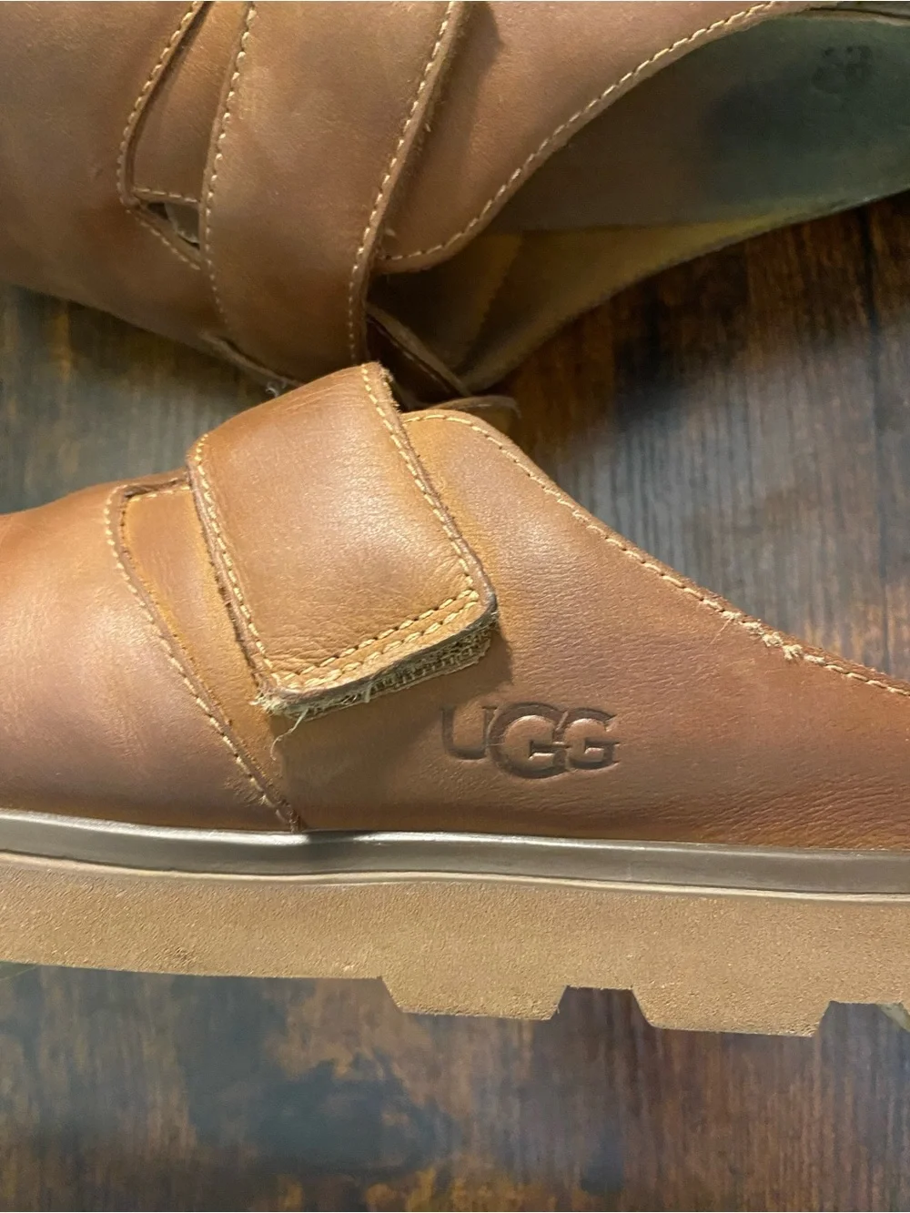 UGG men slip